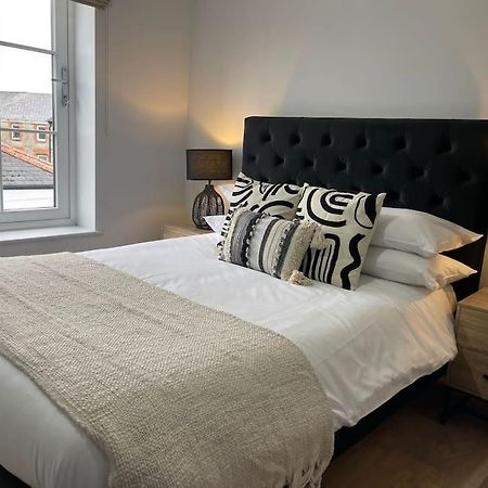 Trendy Apartment In Cardiff Free Parking エクステリア 写真