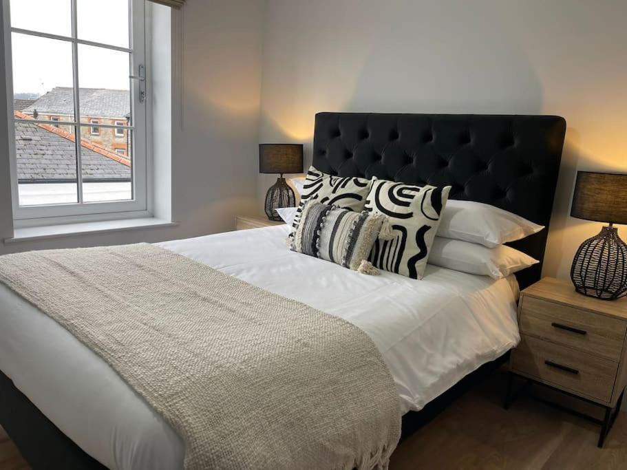 Trendy Apartment In Cardiff Free Parking エクステリア 写真