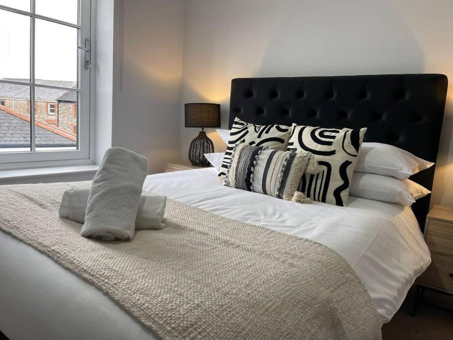 Trendy Apartment In Cardiff Free Parking エクステリア 写真